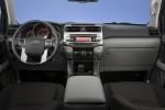 Toyota 4Runner 2010 года